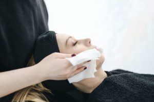 At-home Beauty Professional Services to Make you pretty and Feel Comfortable